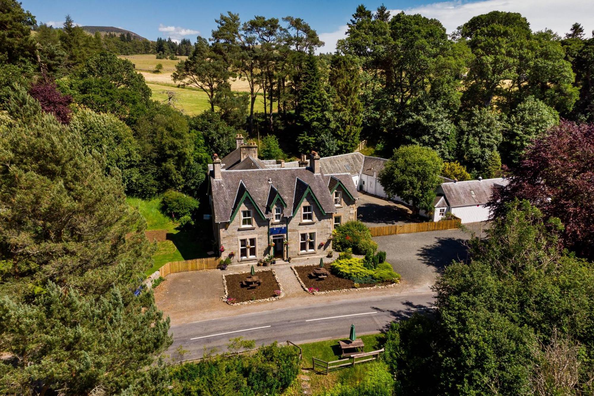 Strathardle Lodge 柯克麦科尔 外观 照片